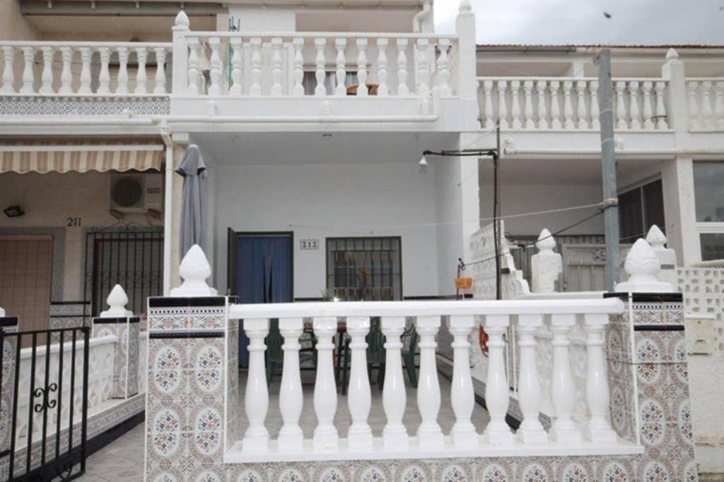 Bungalov u Růžové laguny Torrevieja Bagian luar foto