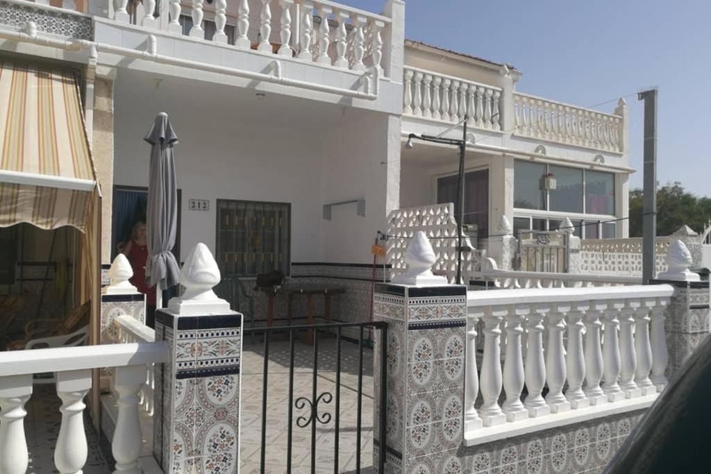 Bungalov u Růžové laguny Torrevieja Bagian luar foto