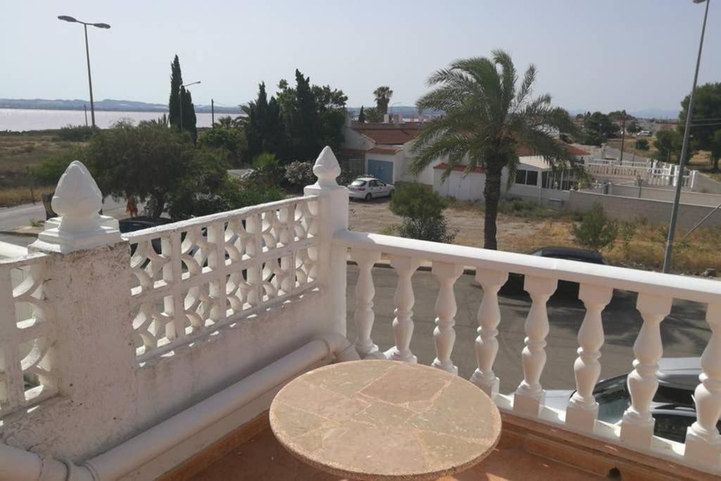 Bungalov u Růžové laguny Torrevieja Bagian luar foto